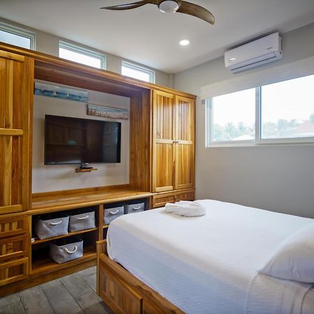 Ocean Breeze Hotel Placencia Bagian luar foto