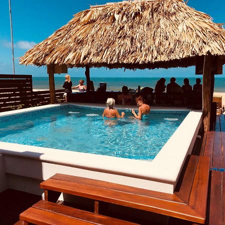Ocean Breeze Hotel Placencia Bagian luar foto