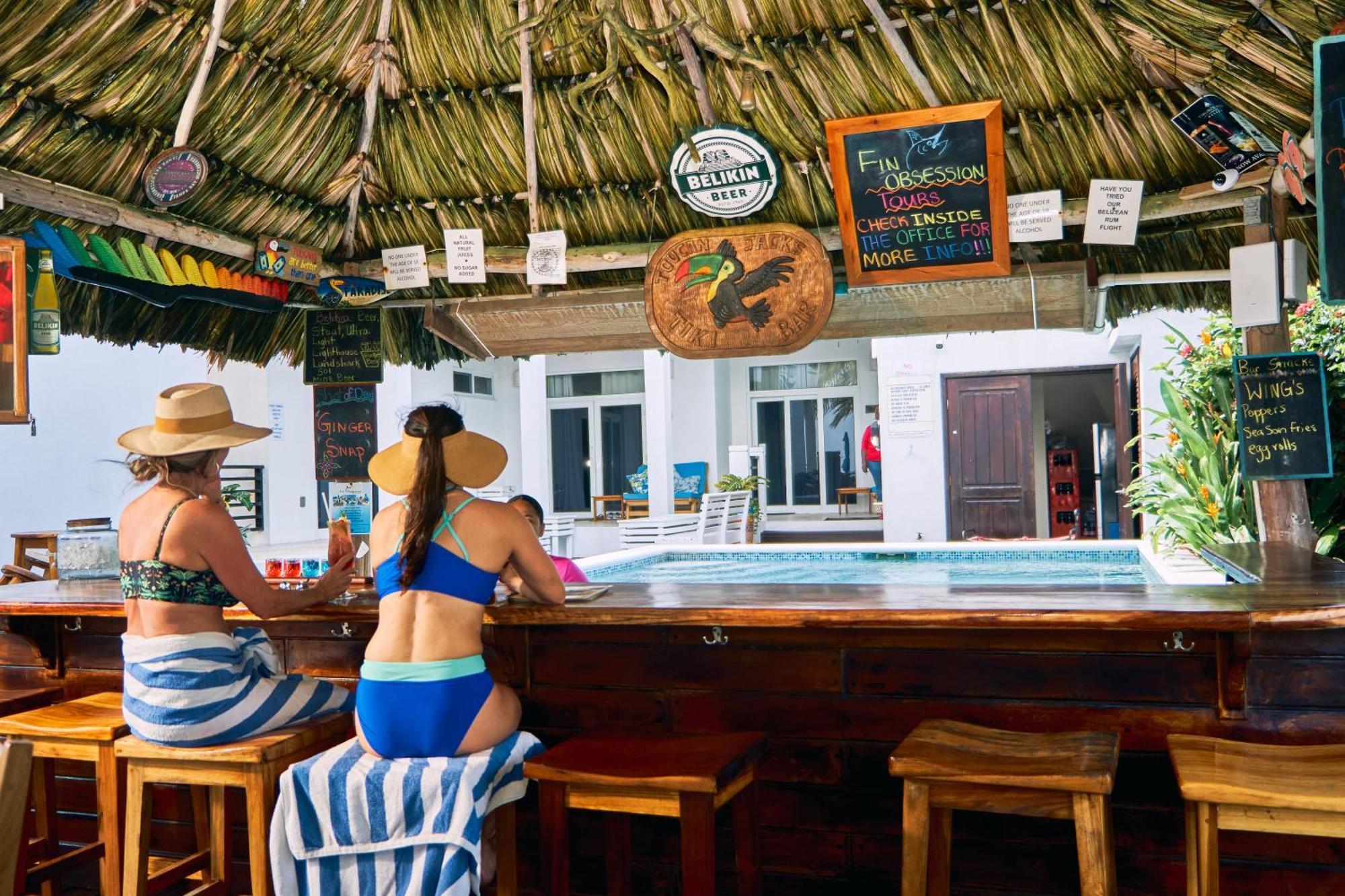Ocean Breeze Hotel Placencia Bagian luar foto