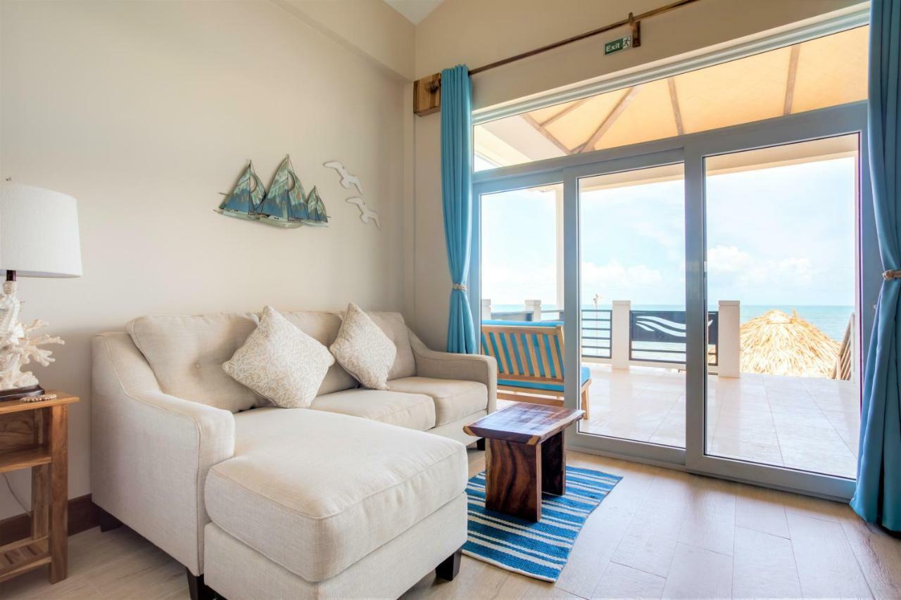 Ocean Breeze Hotel Placencia Bagian luar foto
