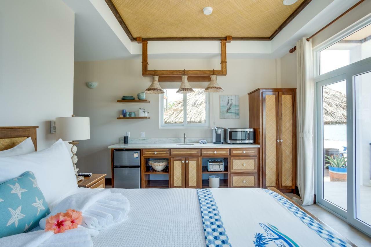Ocean Breeze Hotel Placencia Bagian luar foto